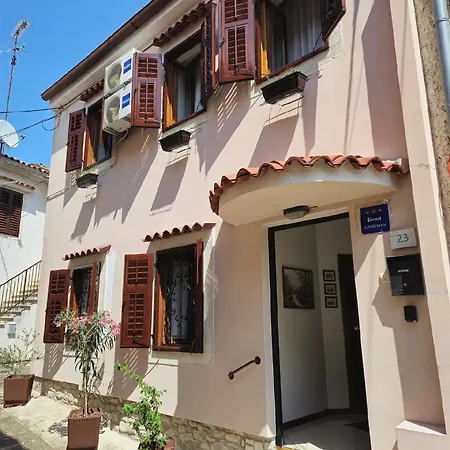 Fuer 4 Personen Ca 75 Qm In Pula, Istrien Istrische Riviera Holiday home *