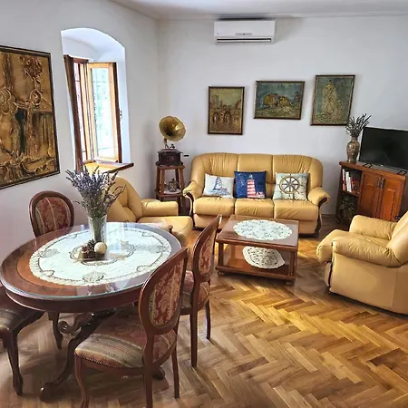 Fuer 4 Personen Ca 75 Qm In Pula, Istrien Istrische Riviera Pula